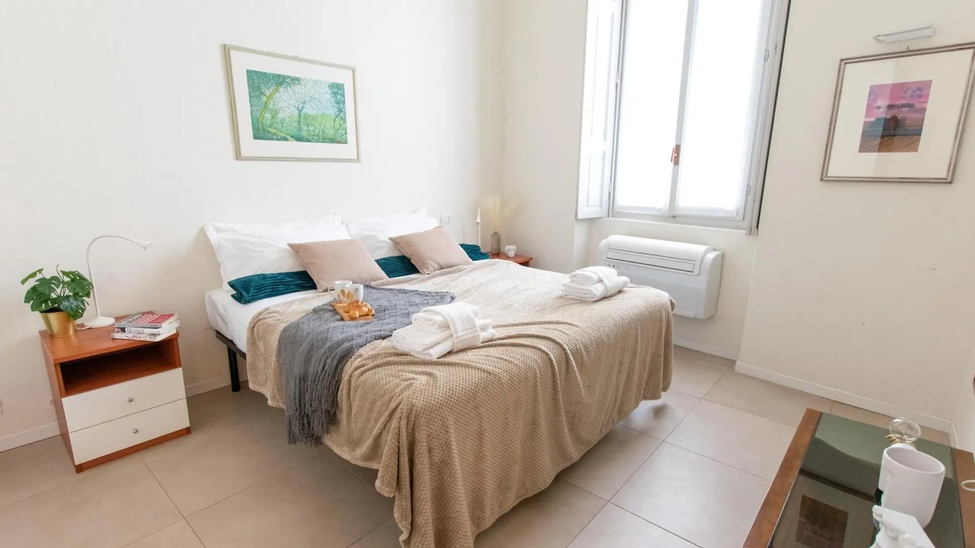 Luxury Apartment Near Duomo Italia 38 Milan