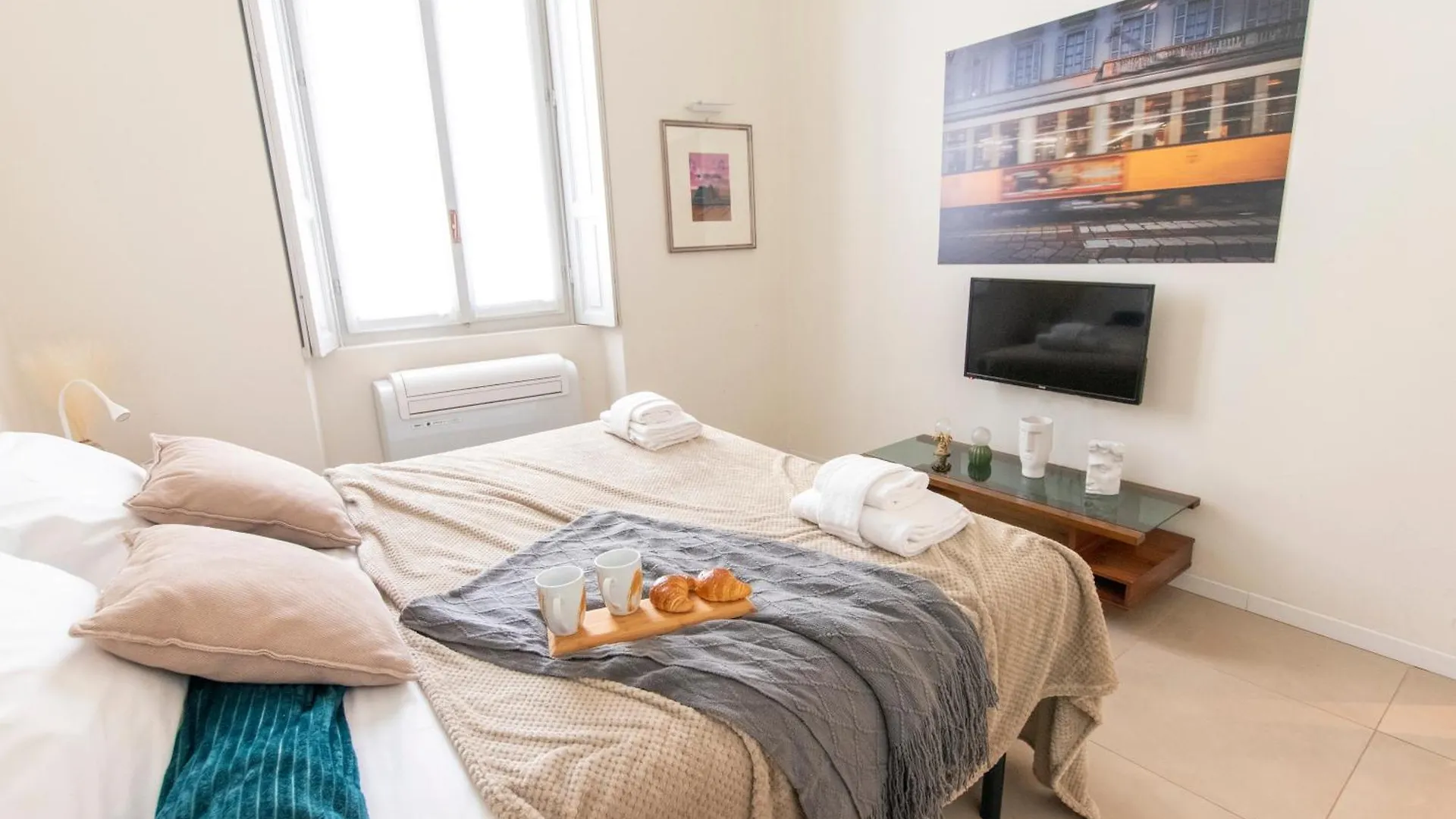 Luxury Apartment Near Duomo Italia 38 Milan