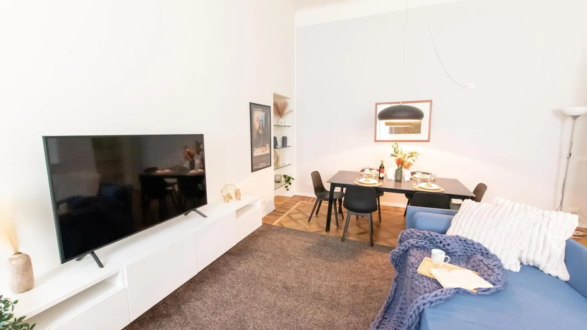 Luxury Apartment Near Duomo Italia 38 Milan